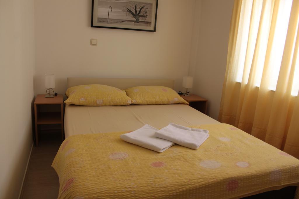 Apartments And Rooms Lena Mostar Luaran gambar